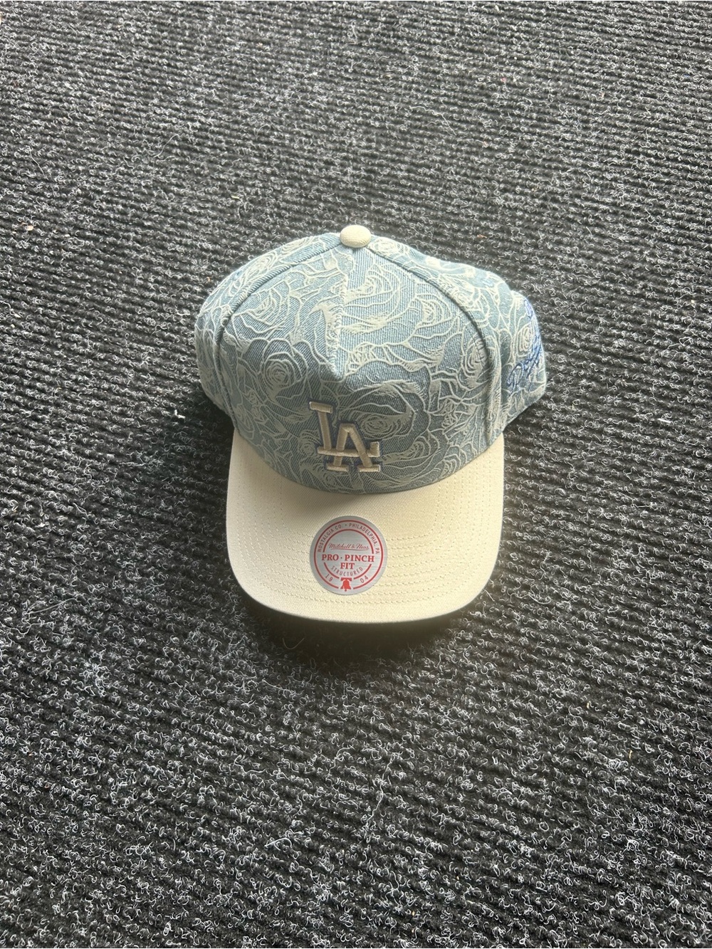 New Era LA Floral Snapback Hat - Light Blue & Cream
